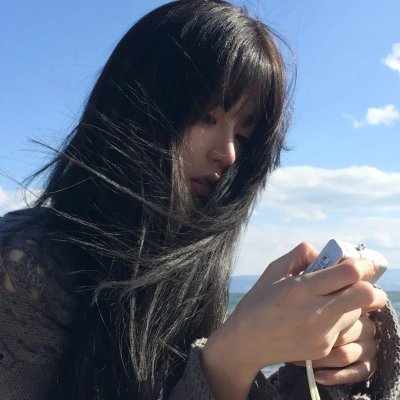 暗红
